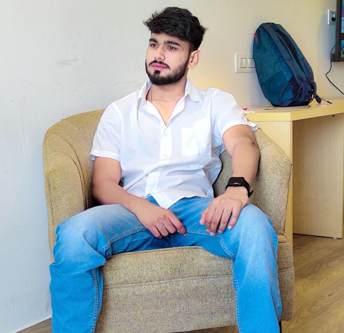 0b4c1d80 bf2d 49ec 95c9 d8ad37f746a8 e1758870860275